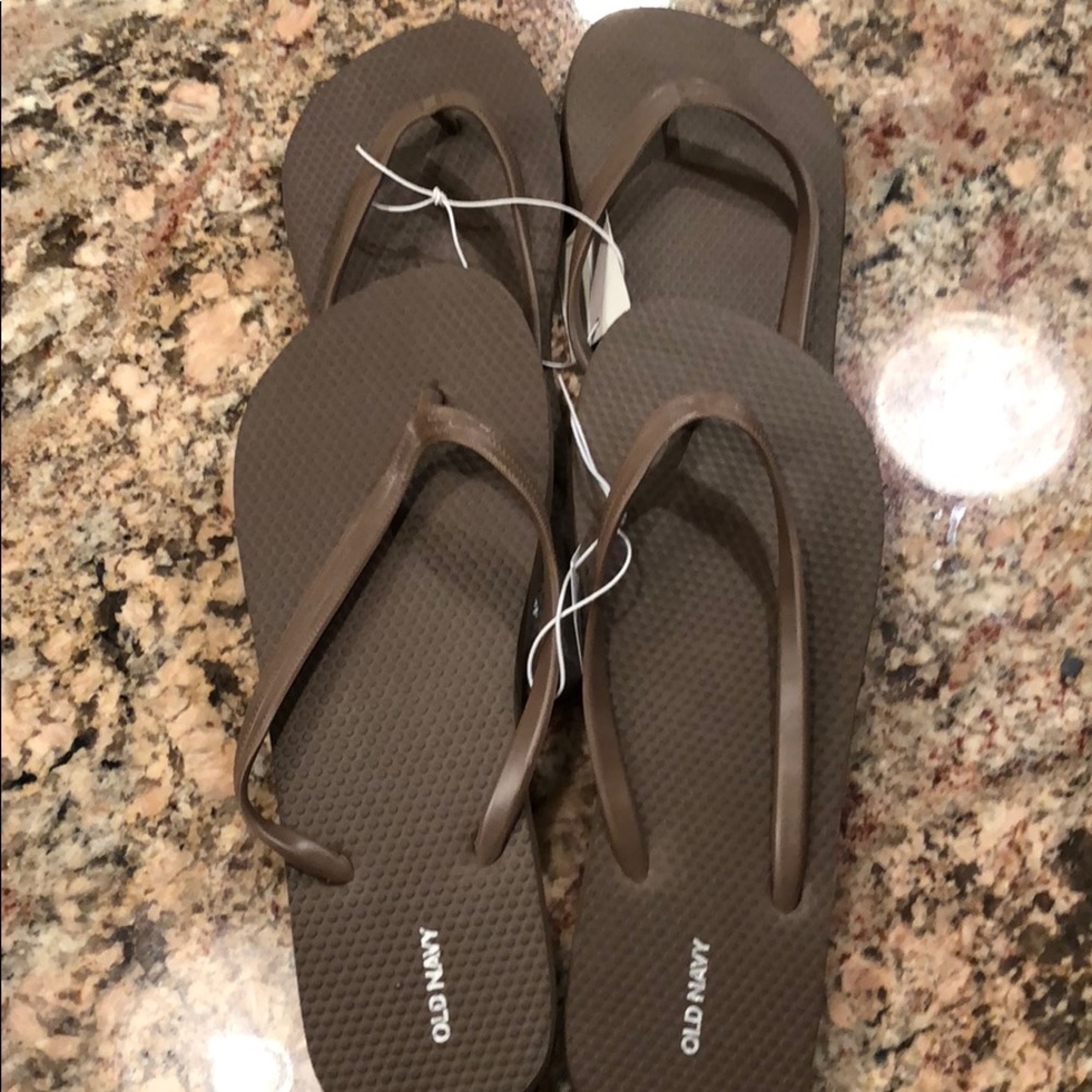 Old Navy flip flops brown